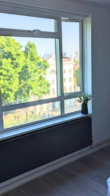 Stylish 2 Bedroom Flat In Angel Central Location ลอนดอน ภายนอก รูปภาพ